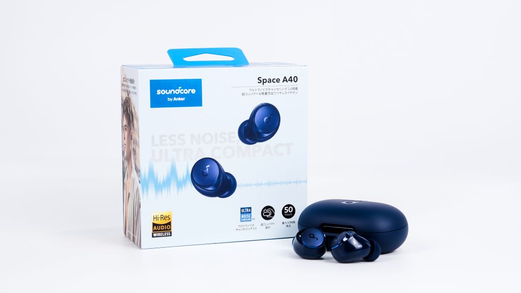 Soundcore Space A40 箱とケース