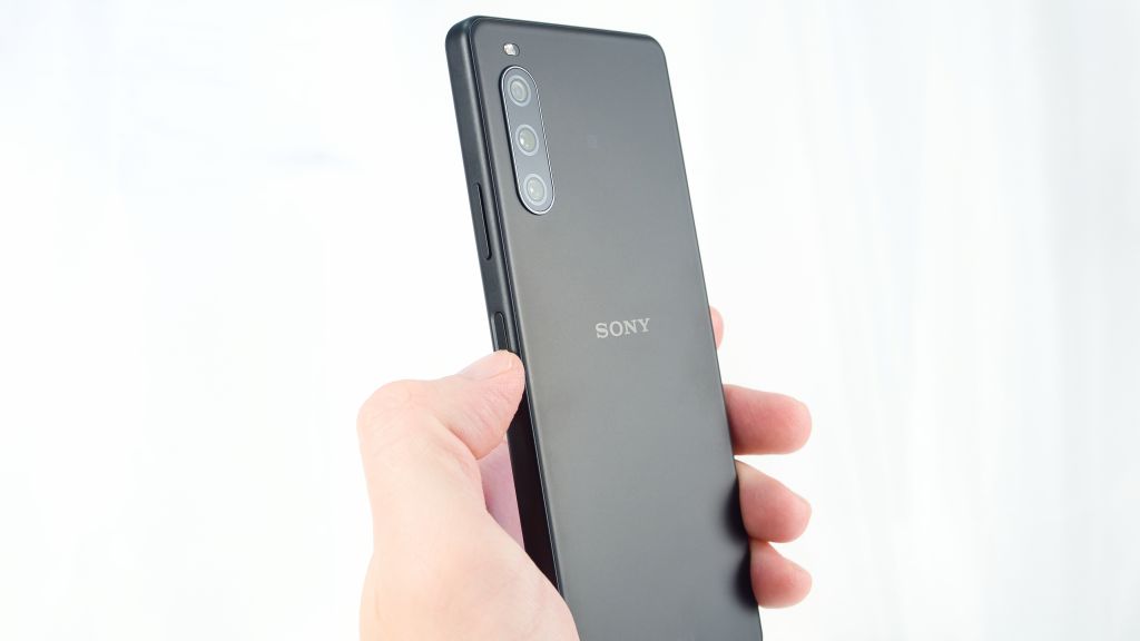 【Xperia 10Ⅳ レビュー】この軽さ、まるで天使の羽【価格・メリット・デメリットを解説】 - ガジェらいふ